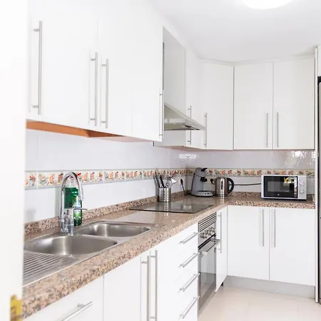 Luxury Sea View Penthouse Appartement *